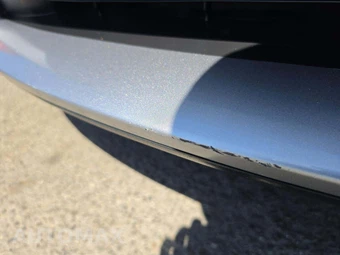 2026 Tesla Model X - miniatura 22