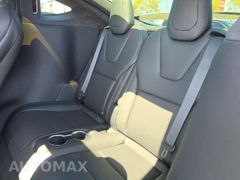 2026 Tesla Model X - miniatura 26