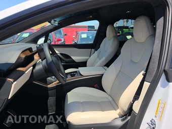 2026 Tesla Model X - miniatura 6