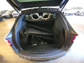 2026 Tesla Model X - miniatura 14