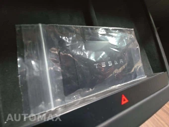 2026 Tesla Model X - miniatura 8