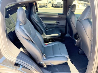 2026 Tesla Model X Plaid - miniatura 14