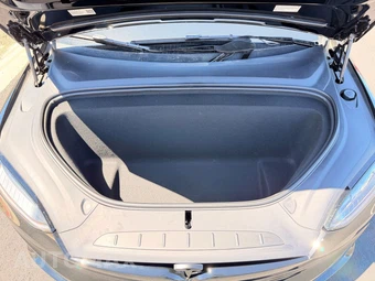 2026 Tesla Model X Plaid - miniatura 18