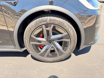 2026 Tesla Model X Plaid - miniatura 23