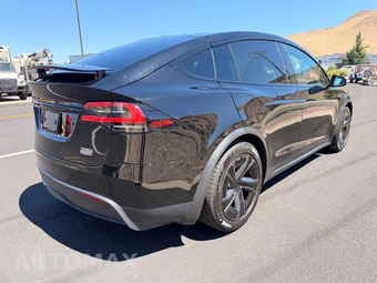 2026 Tesla Model X Plaid - miniatura 5