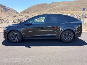 2026 Tesla Model X Plaid - miniatura 8