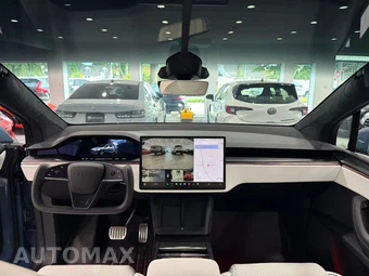 2026 Tesla Model X Plaid - miniatura 18