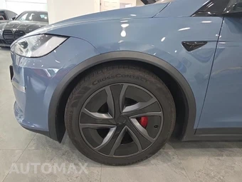 2026 Tesla Model X Plaid - miniatura 31