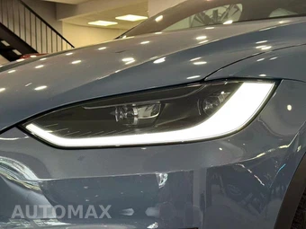 2026 Tesla Model X Plaid - miniatura 7