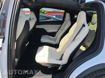 2026 Tesla Model X Plaid - miniatura 13