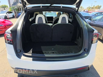 2026 Tesla Model X Plaid - miniatura 15