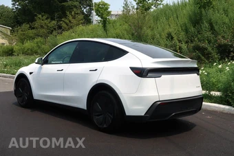2026 Tesla Model Y Launch Series Long Range – miniatura 6