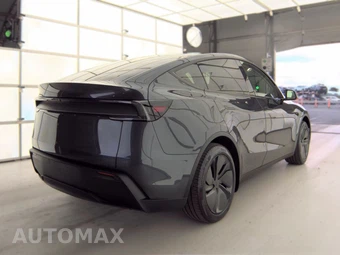 2026 Tesla Model Y Long Range - miniatura 4