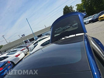 2026 Tesla Model Y Long Range – miniatura 12