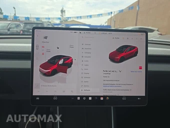 2026 Tesla Model Y Long Range – miniatura 12