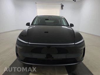 2026 Tesla Model Y Long Range - miniatura 2