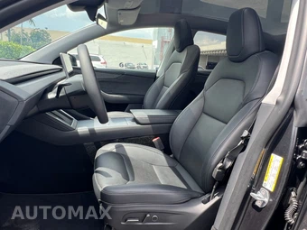 2026 Tesla Model Y Long Range - miniatura 19