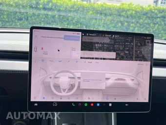 2026 Tesla Model Y Long Range - miniatura 34