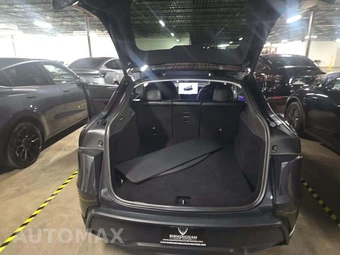 2026 Tesla Model Y Long Range - miniatura 14