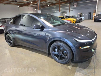 2026 Tesla Model Y Long Range – miniatura 4