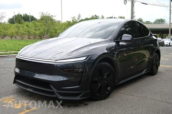 2026 Tesla Model Y Long Range