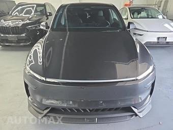 2026 Tesla Model Y Long Range – miniatura 18