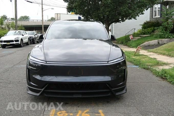 2026 Tesla Model Y Long Range – miniatura 2