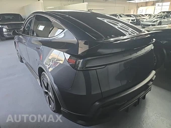 2026 Tesla Model Y Long Range – miniatura 22