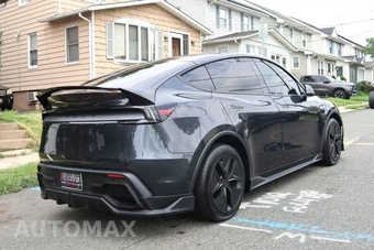 2026 Tesla Model Y Long Range – miniatura 4