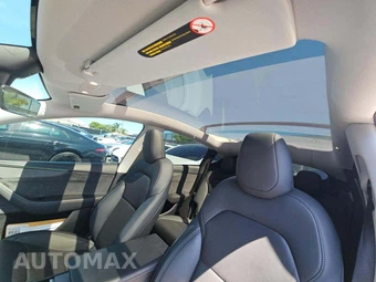 2026 Tesla Model Y Long Range – miniatura 11