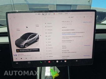 2026 Tesla Model Y Long Range – miniatura 9