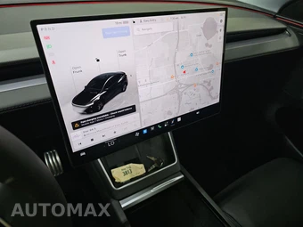 2026 Tesla Model Y Performance – miniatura 11