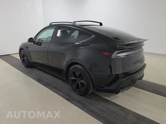2026 Tesla Model Y Performance – miniatura 6