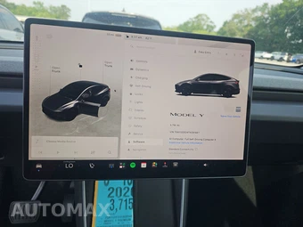 2026 Tesla Model Y Premium – miniatura 12