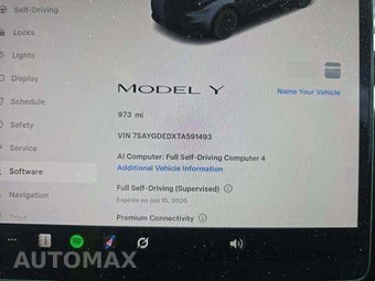 2026 Tesla Model Y Premium – miniatura 9
