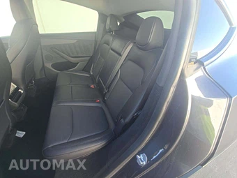 2026 Tesla Model Y Premium - miniatura 10