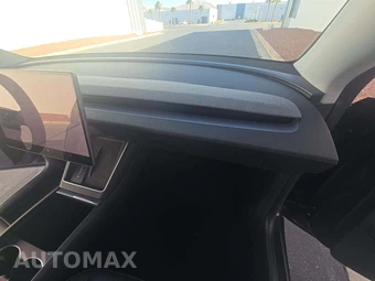 2026 Tesla Model Y Premium - miniatura 17