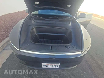 2026 Tesla Model Y Premium - miniatura 19