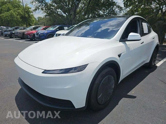 2026 Tesla Model Y Standard