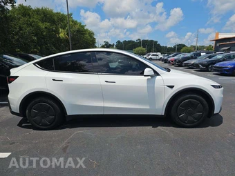 2026 Tesla Model Y Standard – miniatura 4