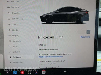 2026 Tesla Model Y Standard – miniatura 6