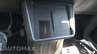 2026 Tesla Model Y Standard – miniatura 18