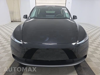 2026 Tesla Model Y Standard - miniatura 2