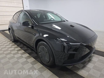 2026 Tesla Model Y Standard - miniatura 3