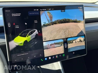 2026 Tesla Model Y Standard – miniatura 16