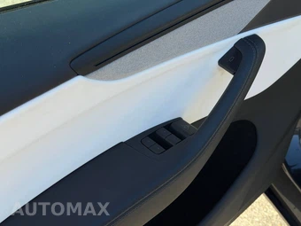 2026 Tesla Model Y Standard – miniatura 20