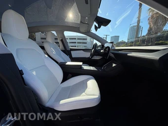 2026 Tesla Model Y Standard – miniatura 23