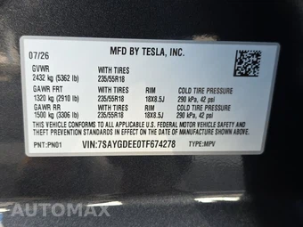 2026 Tesla Model Y Standard - miniatura 14