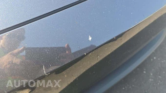 2026 Tesla Model Y Standard - miniatura 21