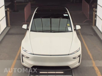 2026 Tesla Model Y Standard - miniatura 2